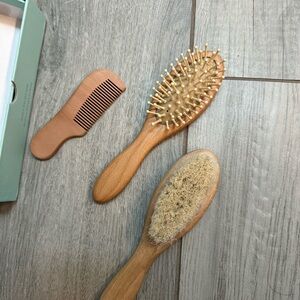 3 piece Natemia baby brush set